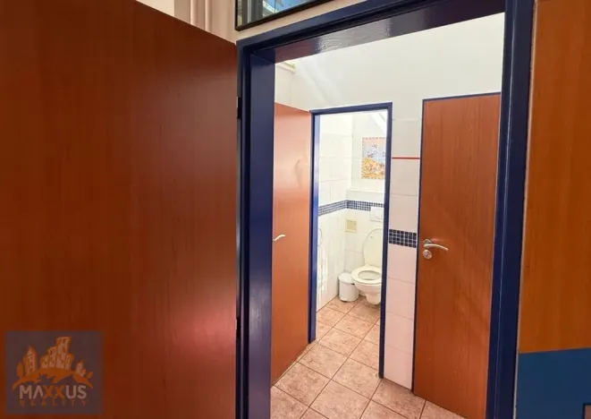 Pronájem restaurace, Praha - Radotín, náměstí Osvoboditelů, 120 m2