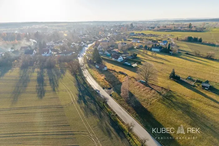 Prodej pozemku pro bydlení, Tučapy, 675 m2