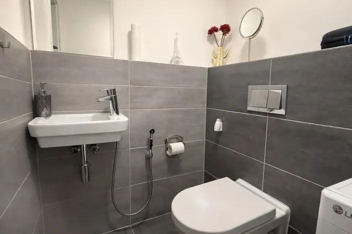 Prodej bytu 2+kk, Praha - Vysočany, Modrého, 53 m2