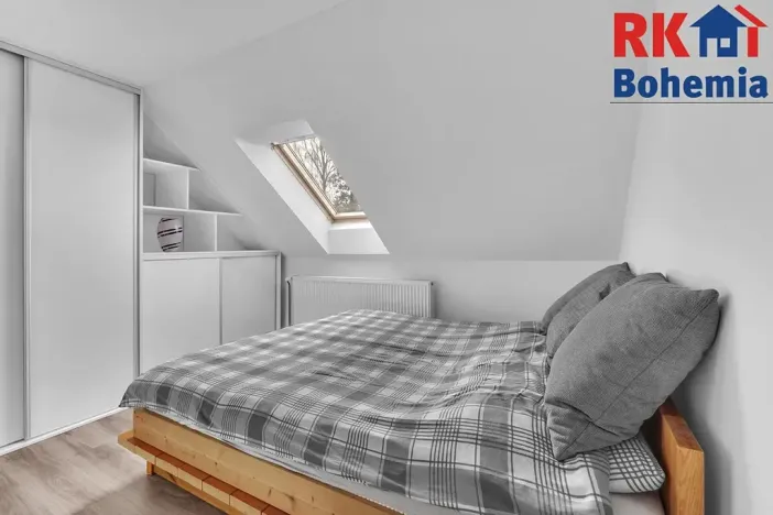 Prodej rodinného domu, Dobrovice, Československé armády, 210 m2