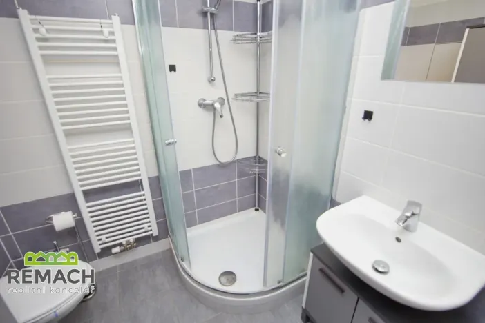 Pronájem bytu 2+kk, Náchod, Bartoňova, 65 m2