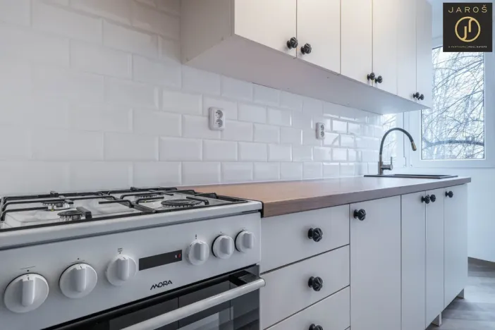 Prodej bytu 3+1, Pardubice, Kosmonautů, 57 m2