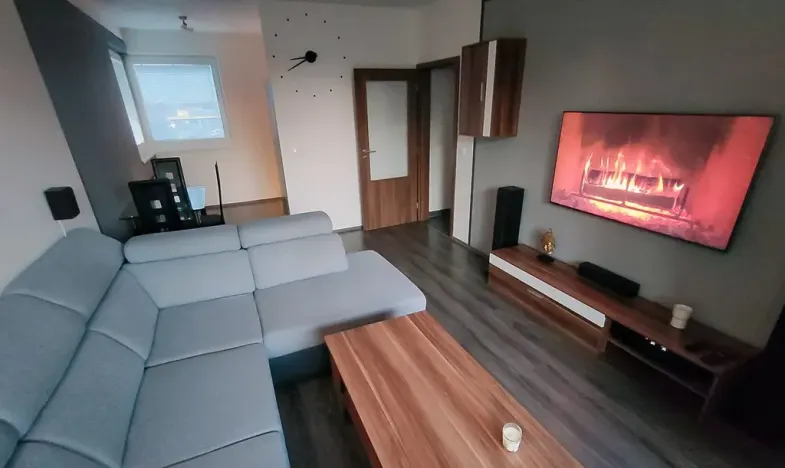 Pronájem bytu 2+kk, Praha - Horní Měcholupy, Hornoměcholupská, 60 m2