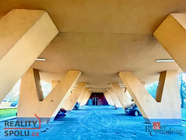 Prodej bytu 1+kk, Chomutov, Kundratická, 29 m2