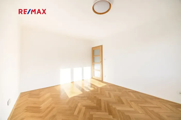 Pronájem bytu 3+1, Praha - Dejvice, Mydlářka, 55 m2