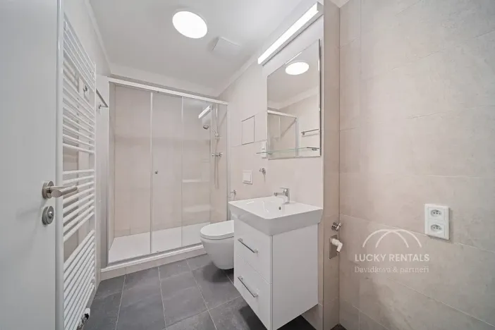 Pronájem bytu 1+kk, Praha - Chodov, Líbalova, 32 m2