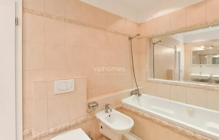 Pronájem vily, Praha - Suchdol, Havraní, 220 m2