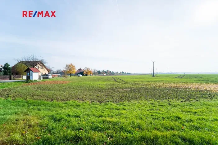 Prodej pozemku pro bydlení, Všechlapy, 9214 m2