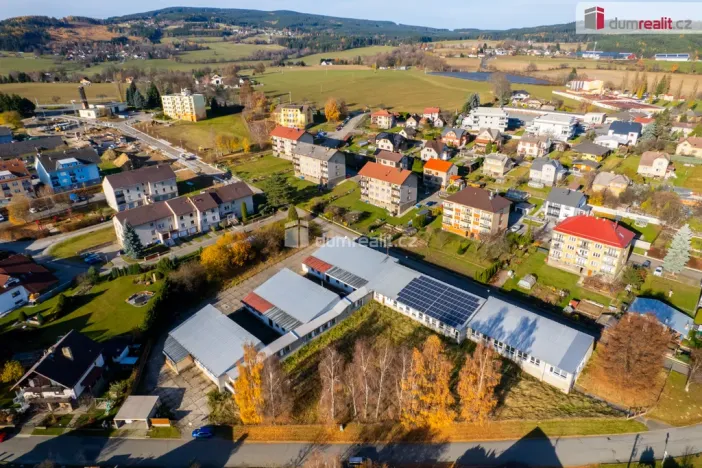 Pronájem výrobních prostor, Vacov - Vlkonice, 1895 m2