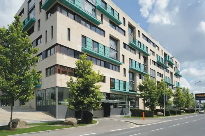 Pronájem bytu 2+kk, Praha - Karlín, Rohanské nábřeží, 65 m2