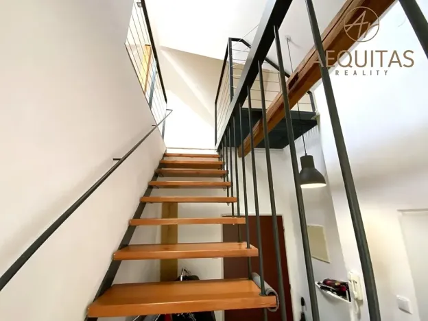 Pronájem bytu 4+kk, Liberec, Stroupežnického, 111 m2