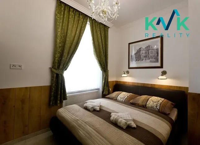 Prodej apartmánu, Karlovy Vary, K. Čapka, 593 m2