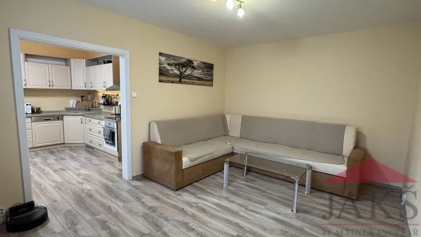 Prodej bytu 3+1, Miloňovice, 76 m2