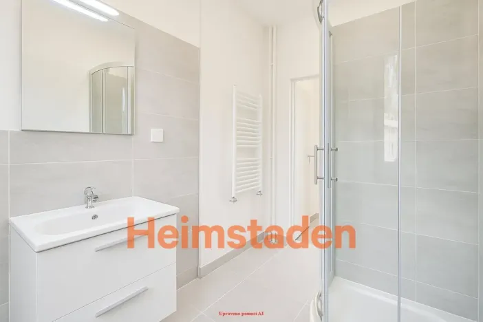 Pronájem bytu 1+kk, Ostrava - Poruba, Hlavní třída, 22 m2