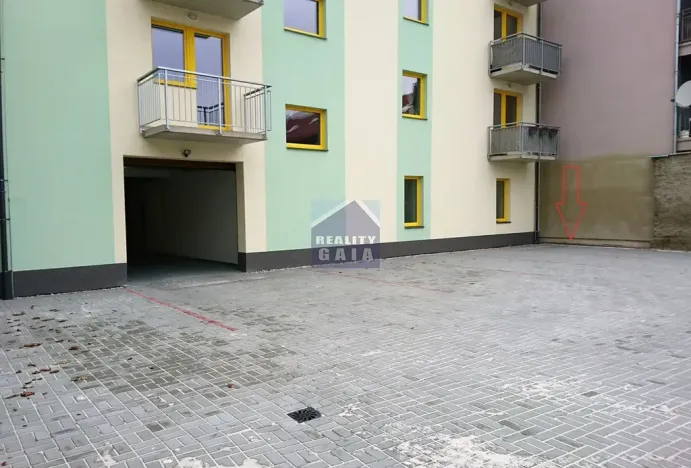 Pronájem garážového stání, Prostějov, Kostelecká, 18 m2
