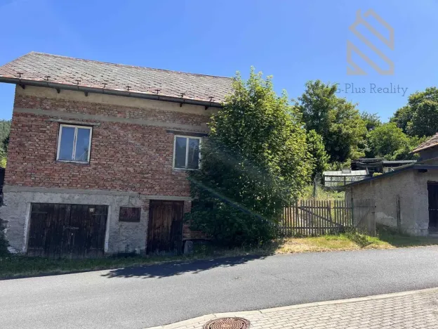 Prodej rodinného domu, Velichov, 778 m2