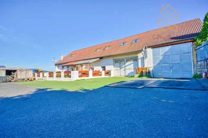 Prodej rodinného domu, Hrobčice - Razice, 244 m2