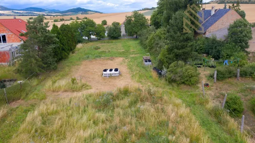 Prodej pozemku pro bydlení, Libčeves - Charvatce, 2000 m2