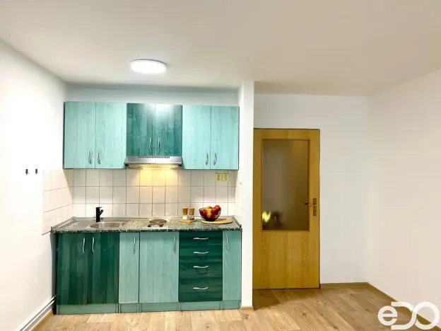 Pronájem bytu 1+kk, Mladá Boleslav, Staroměstské náměstí, 60 m2