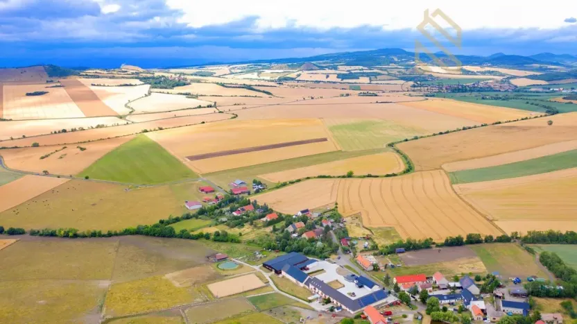 Prodej pozemku pro bydlení, Libčeves - Charvatce, 950 m2