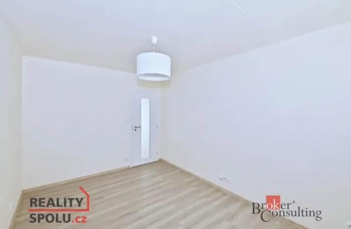 Pronájem bytu 3+1, Praha - Libeň, Přádova, 79 m2