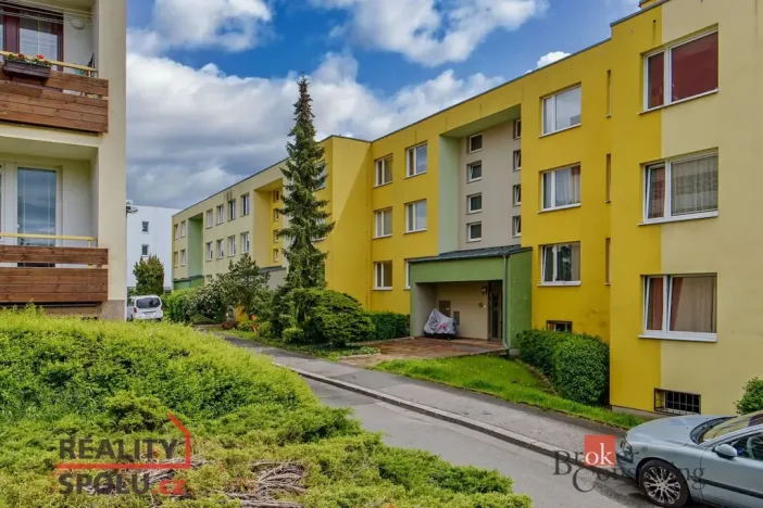 Pronájem bytu 3+1, Praha - Libeň, Přádova, 79 m2