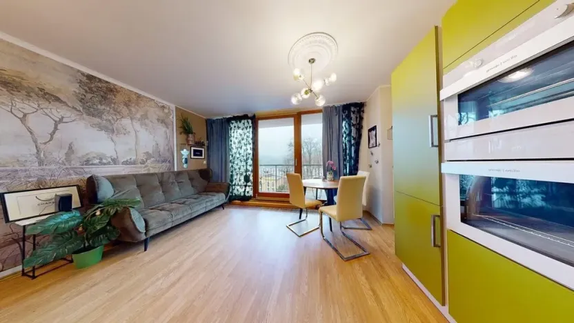 Prodej bytu 2+kk, Karlovy Vary, Na Vyhlídce, 68 m2