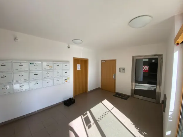 Prodej bytu 2+kk, Karlovy Vary, Na Vyhlídce, 68 m2