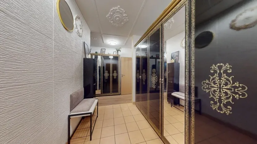 Prodej bytu 2+kk, Karlovy Vary, Na Vyhlídce, 68 m2