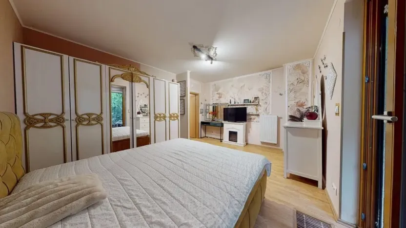 Prodej bytu 2+kk, Karlovy Vary, Na Vyhlídce, 68 m2
