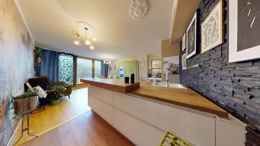 Prodej bytu 2+kk, Karlovy Vary, Na Vyhlídce, 68 m2