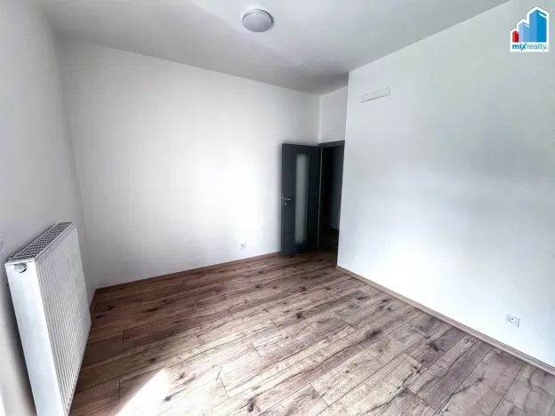 Pronájem bytu 2+kk, Plzeň - Jižní Předměstí, náměstí T. G. Masaryka, 40 m2