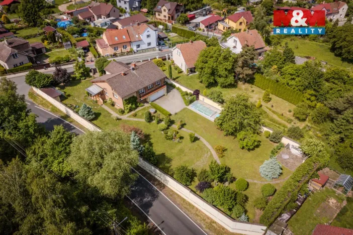 Prodej rodinného domu, Týnec nad Labem - Vinařice, 300 m2