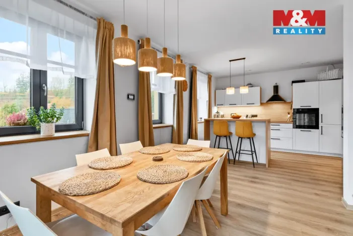 Prodej rodinného domu, Lučany nad Nisou, 156 m2