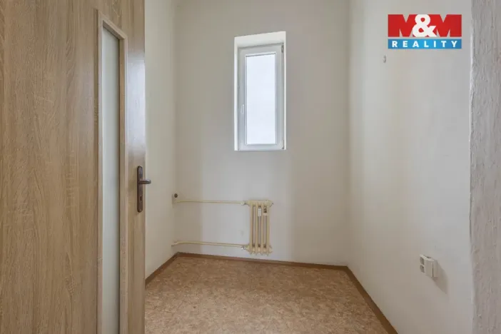 Pronájem bytu 4+1, Nový Bor, Palackého, 115 m2