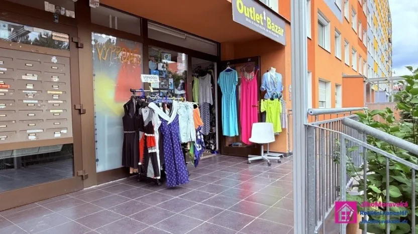 Prodej obchodního prostoru, Praha - Horní Měcholupy, Milánská, 27 m2