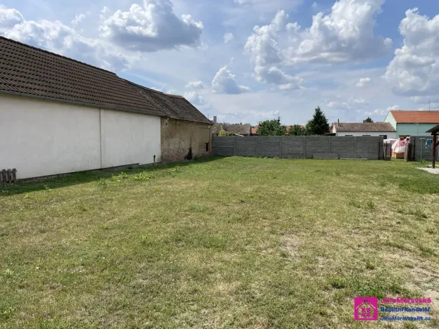 Prodej pozemku pro bydlení, Drnholec, Lidická, 600 m2