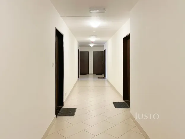 Pronájem bytu 1+kk, Praha, Modenská, 28 m2