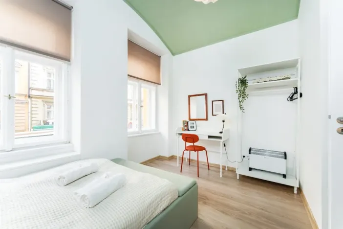 Pronájem bytu 2+kk, Praha - Vinohrady, Rumunská, 39 m2