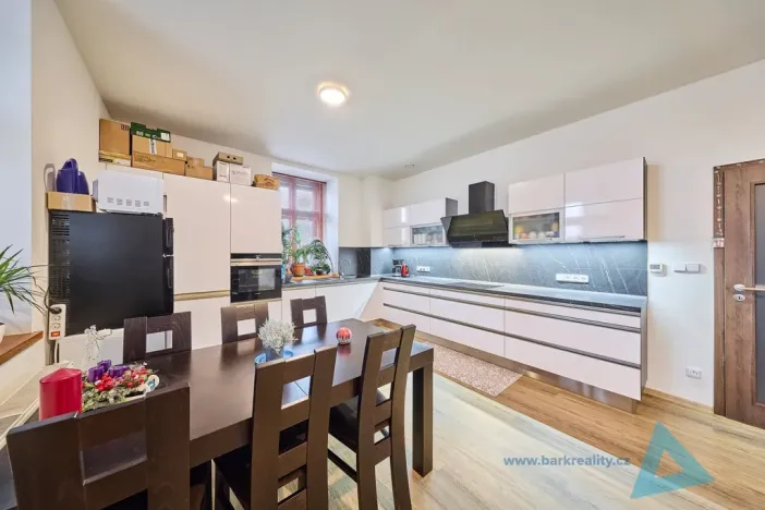 Prodej bytu 2+kk, Lázně Bělohrad, T. G. Masaryka, 69 m2