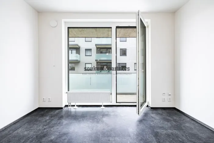 Prodej bytu 2+kk, Praha, Návarovská, 61 m2