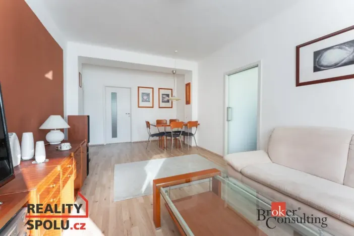 Pronájem bytu 3+1, Praha - Libeň, Konšelská, 62 m2