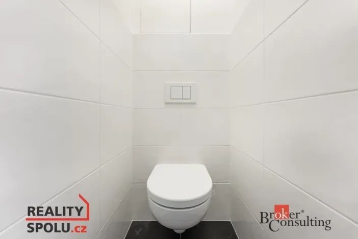 Pronájem bytu 3+1, Praha - Libeň, Konšelská, 62 m2