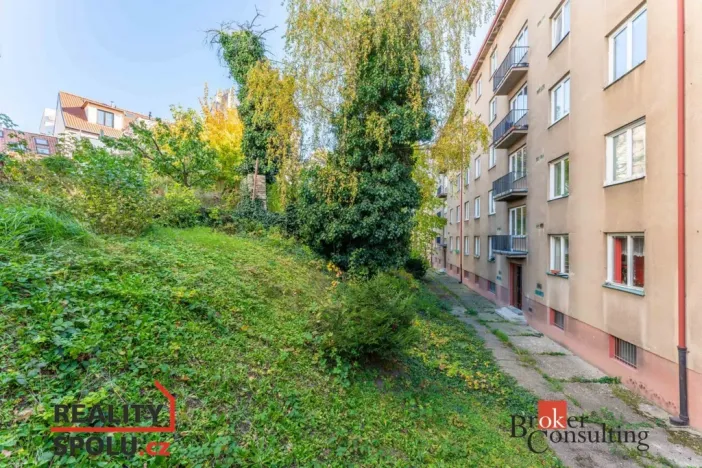 Pronájem bytu 3+1, Praha - Libeň, Konšelská, 62 m2