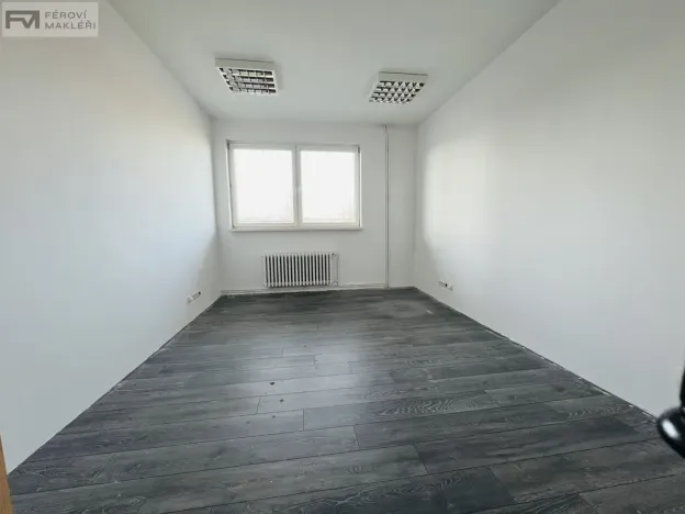 Pronájem kanceláře, Český Těšín, Nová Tovární, 1053 m2
