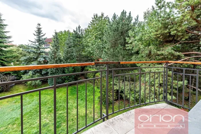 Pronájem rodinného domu, Praha - Břevnov, Oddělená, 316 m2