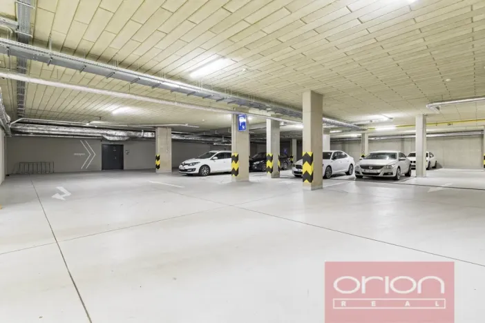 Pronájem bytu 2+kk, Praha - Smíchov, Holečkova, 88 m2