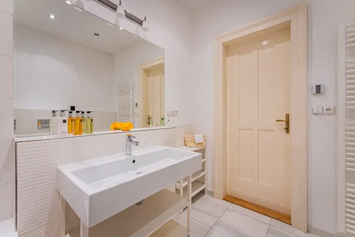 Pronájem bytu 2+kk, Praha - Staré Město, Na Perštýně, 73 m2