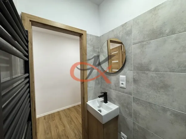 Pronájem bytu 1+kk, Vsetín, Jasenická, 24 m2