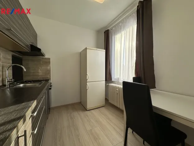 Pronájem bytu 3+1, Příbram - Příbram III, Průběžná, 55 m2